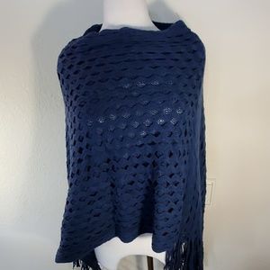 Women's Knitted Poncho